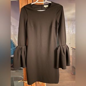 JUST ME UNIQUE black bell sleeve midi dress size small